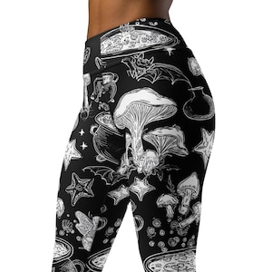 Witchy Leggings, High Waist Yoga Leggings, Cauldrons, Bats, Toadstools, Moths, Stars Patterned Leggings, Witchy Yoga Pants