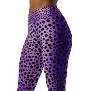 Purple Animal Print High Waist Yoga Leggings, Safari Leggings, Leopard Print Leggings, Gym Leggings, Yoga Pants