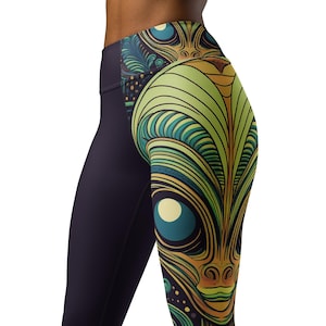 Art Deco Style Alien High Waist Yoga Leggings, Alien Themed Yoga Pants