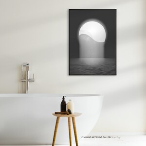 Arte murale Japandi, Luna e mare astratti, Decorazioni scandinave, Arte scandinava, Arte murale Zen, Arte murale Boho, Stampa museale di poster Zen monocromatico