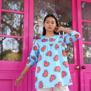 Short Cotton Kurti – Handblock Printed Boho Top – Indian Cotton Shirt – Lightweight Summer Blouse – Sea of Hearts