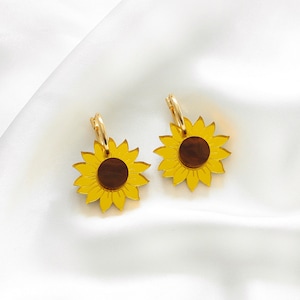Sunflower earrings | summer acrylic jewellery