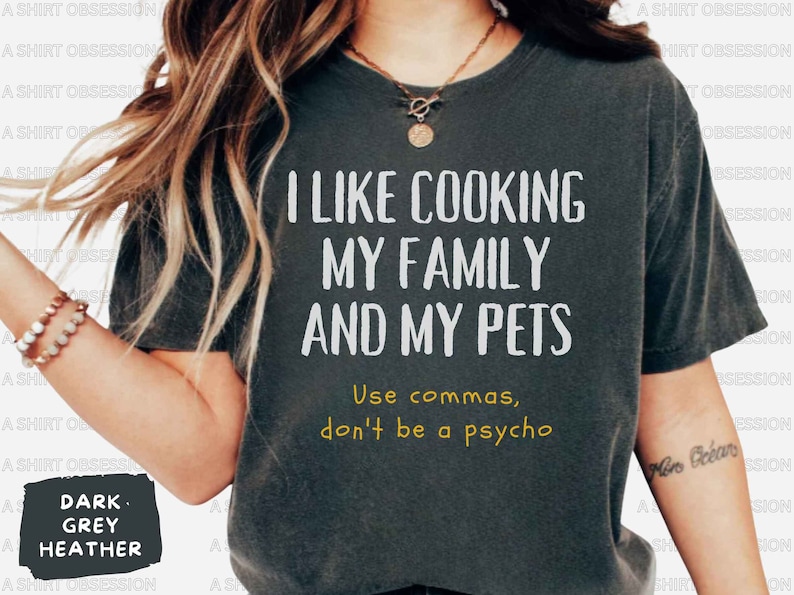 Camiseta con coma, camiseta con coma que salva vidas, camiseta de gramática, camiseta divertida para profesor de inglés, regalo, camiseta para profesor de gramática, envío exprés disponible imagen 4