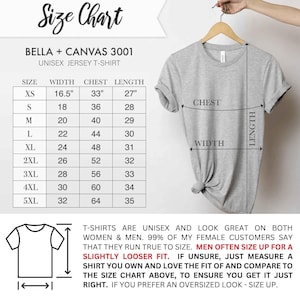 Puede incluir: Tabla de tallas para camisetas de jersey unisex de Bella + Canvas 3001. La tabla muestra las tallas XS a 5XL con medidas en pulgadas para el ancho, el pecho y la longitud.
