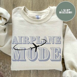 Airplane Mode Sweatshirt: Travel Shirt, Vacation Gift bild 1
