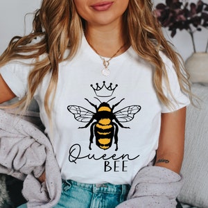 Queen Bee Shirt Women's Bee Shirt Bee Botanical Shirt Beekeeper Shirt Bee Lover Tshirt Bee T-Shirt Gift For Wife Gift For Her Shirt For Mom