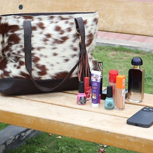 Cowhide Tote Bag, Hair on Brown Spotted Cow Skin Bag, Cowhide Shoulder Bag, Ladies Leather Tote Bag, Handcrafted Western Leather Purse Bag
