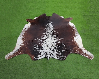 Luxury Tricolor Cowhide Rug with Hair On, Genuine Brown and White Cow Skin Rug, Large Brindle Cowhide Floor Area Rug, Cow Rug for Home Decor