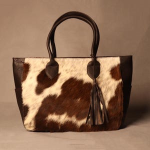Real Cowhide Tote Bag, Carryall Cowhide Tote Shoulder Bag, Handmade Western Cowhide Purse, Ideal Gift for Her, Large Cowhide Tote Handbag