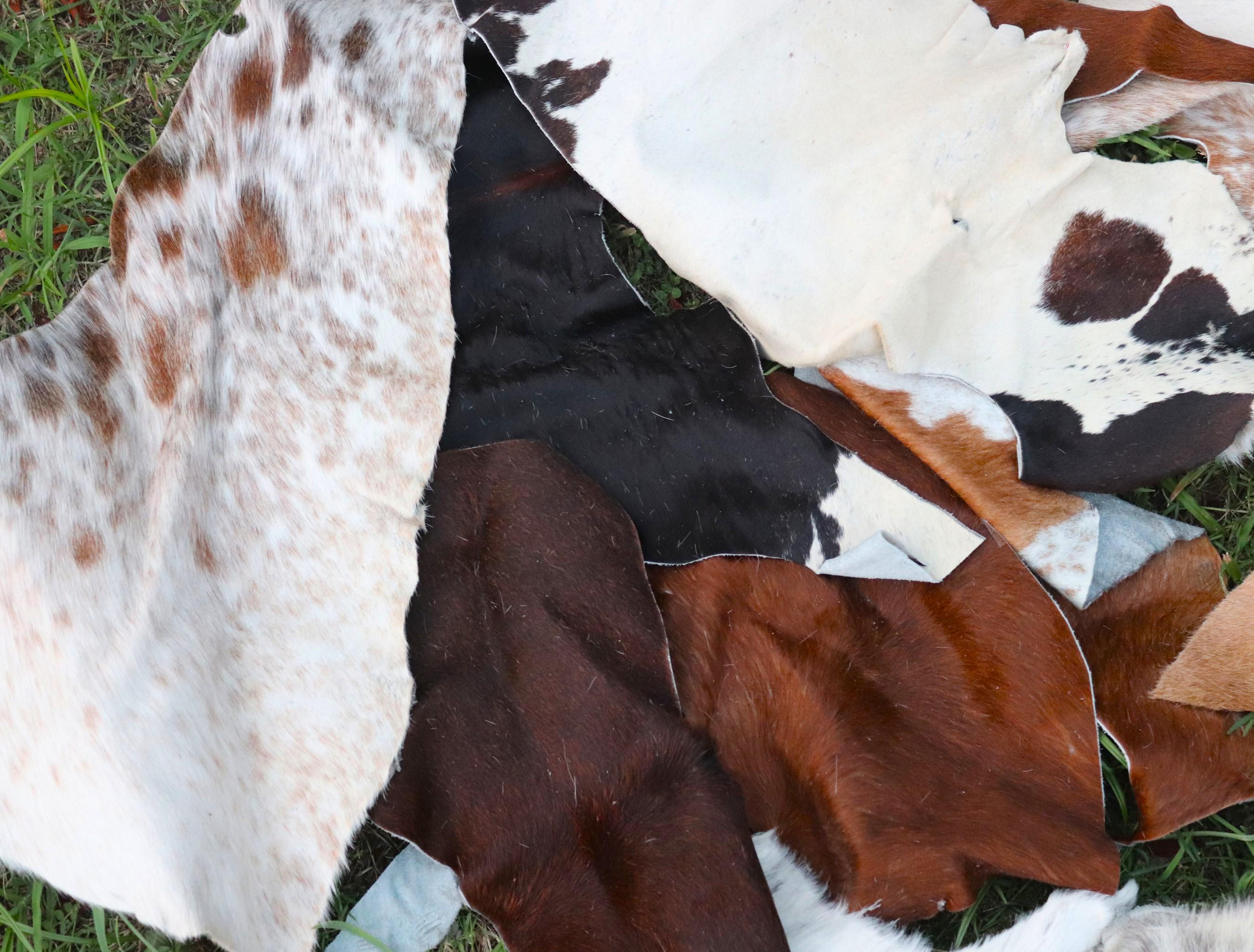 1 Kg Bag of Cowhide Scraps - Cowhide Scrap Material - Hair-on Cowhide