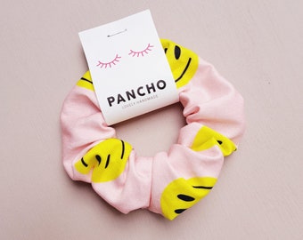 Happy Scrunchie Kollektion | Must Have | Haargummi | Hair Scrunchy | Zopfgummi | Geschenkidee | Scrunchie Smiley | Scrunchies | Trend