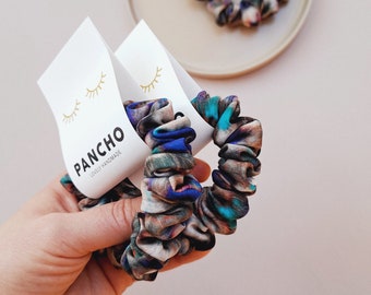 Skinny Scrunchie aus Silk Touch Viskose | Trend | schmaler Haargummi | Must Have | Geschenkidee Frauen | kleines Geschenk | Boho | Hygge