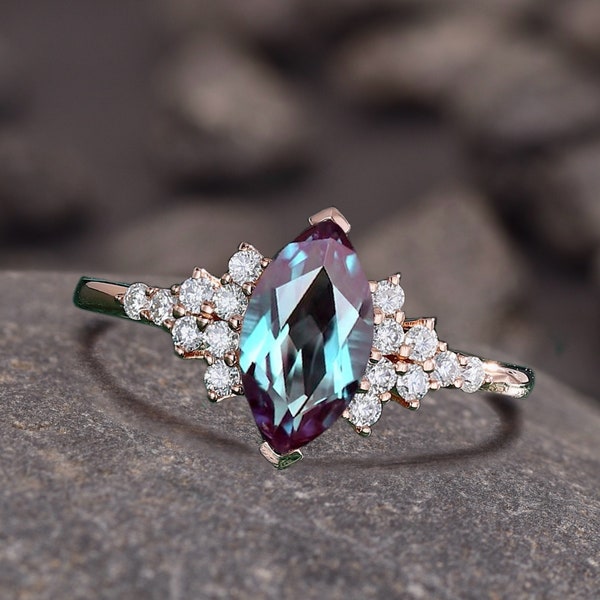 Vintage Marquise Alexandrite Ring, Unique June Birthstone Wedding Promise Engagement Ring, 14K Rose Gold /Sterling Silver Ring for Women