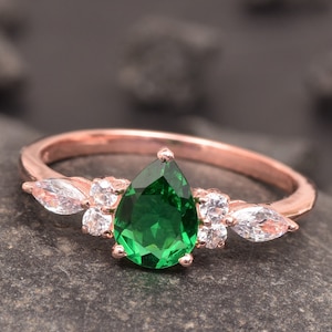 Pear Shaped Emerald Engagement Ring,14K Rose Gold Unique Marquise Cut Diamond/Moissanite Cluster Ring, Promise Ring, Green Gemstone