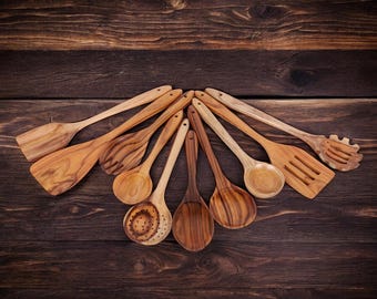 Handcrafted Teak Wood Utensil Set: Olive Oil Finish, 10 Pcs