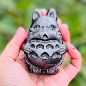 Traffic-Boosting Silver Obsidian Totoro, Nine-Tailed Fox, Gourd Crystal Carving - A Mystical Delight!