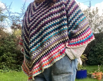 Geüpcycled gehaakte poncho festivalkleding