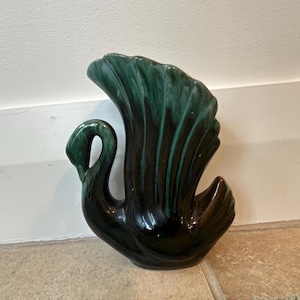 Vintage green swan vase 1960s made in Canada