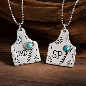 Collar con nombre de vaca personalizado, piedra preciosa turquesa estilo bohemio, joyería del suroeste, delicada letra inicial personalizada de plata, colgante para mujer y niña, regalo