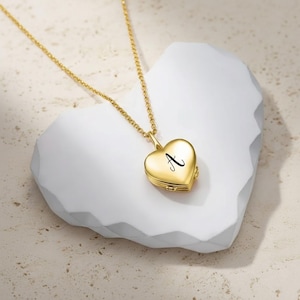 Custom Photo Locket Necklace Personalized 4 Picture Engraved Name Heart Clover Pendant Vintage Silver Rose Gold Memorial Gift Mom Grandma image 4