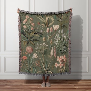 Cottagecore Floral Woven Blanket Vintage Tapestry Hanging Boho Home Decor Cotton Cozy Throw Wildflower Jacquard Fringed Gift Him Her Couple