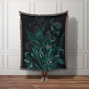 Cottagecore Floral Woven Blanket Vintage Tapestry Hanging Cozy Boho Home Decor Cotton Throw Wildflower Jacquard Fringed Gift Him Her Couple