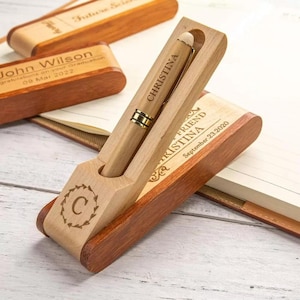 Stylo et étui personnalisés Nom gravé personnalisé Boîte de support en bois Ensemble Monogramme Graduation Enseignant Médecin Infirmière Avocat Patron Emploi Cadeau Lui Elle