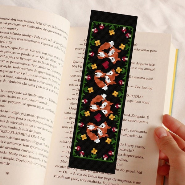 Foxes Bookmark Counted Cross Stitch / Modern Bookmark, Mushroom Xstitch, Forest Whimsical Bookmark Embroidery, DIY Gift for Booklover