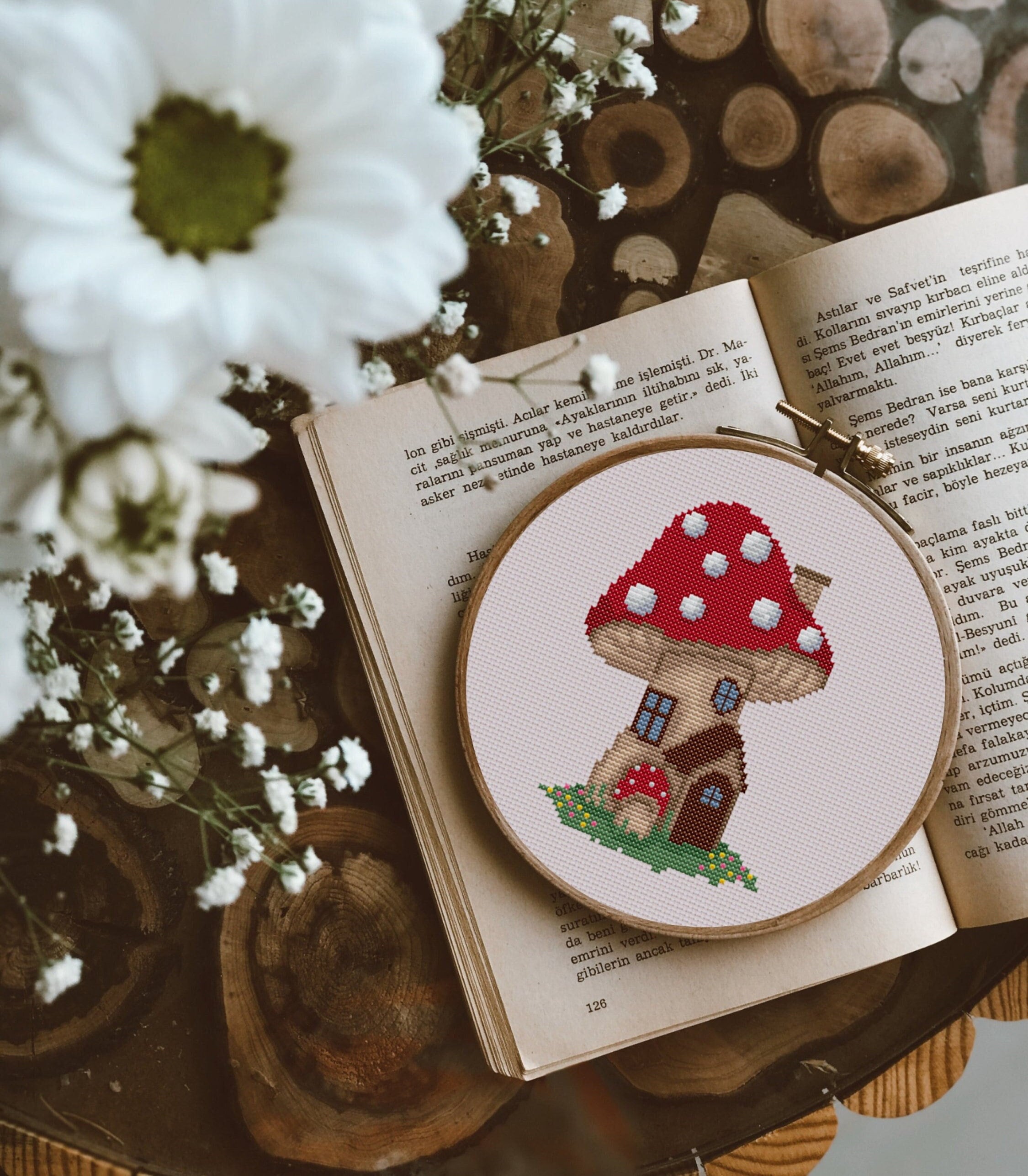 Dimensions Learn-A-Craft Hang In There Stamped Cross Stitch Kit 6 Round