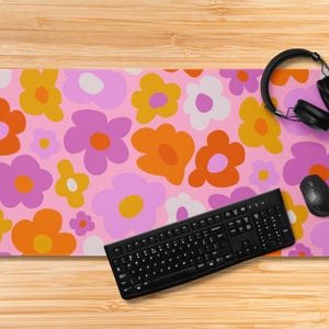 Funky Flower Mousepad Schreibtischunterlage Computermatte Maus Geschenk Teenie groß Retro Vintage Mädchen abstrakt Wohnheim Wohnung 70er Jahre Design Spaß groovy