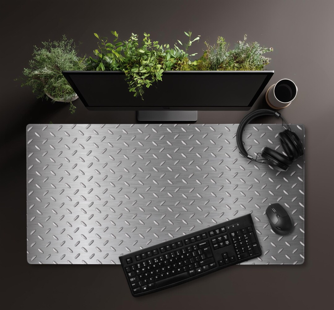 Diamond Plate Desk Mat: Silver Gray Masculine Rugged Design Man Cave ...