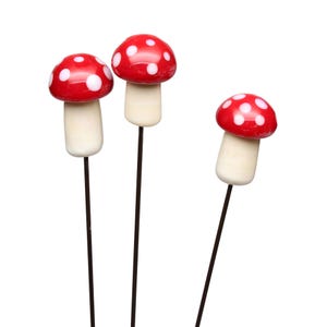Glass Mushroom Decoration Lampwork Plant Stake Garden Gift New Home Wedding Fairy Garden Cottage Core Terrarium