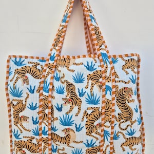 Indische Baumwolle0 Gesteppte Handtaschen - Stilvolle und einzigartige Tragetaschen für den täglichen Gebrauch - Perfektes Geschenk für Geburtstage oder besondere Anlässe