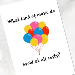 Tarjeta de cumpleaños divertida Punny, globos coloridos, DJ en tocadiscos, música pop, juegos de palabras en dos partes, tarjeta perfecta para músico, diseñada por StudioShine