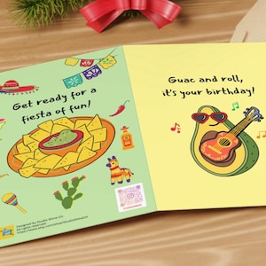 Kleurrijke verjaardagskaart, Mexicaanse stijl, avocado speelt gitaar vihuela, nacho's met guacamole, leuke fiesta, vrolijke sfeer. Ontworpen door StudioShine