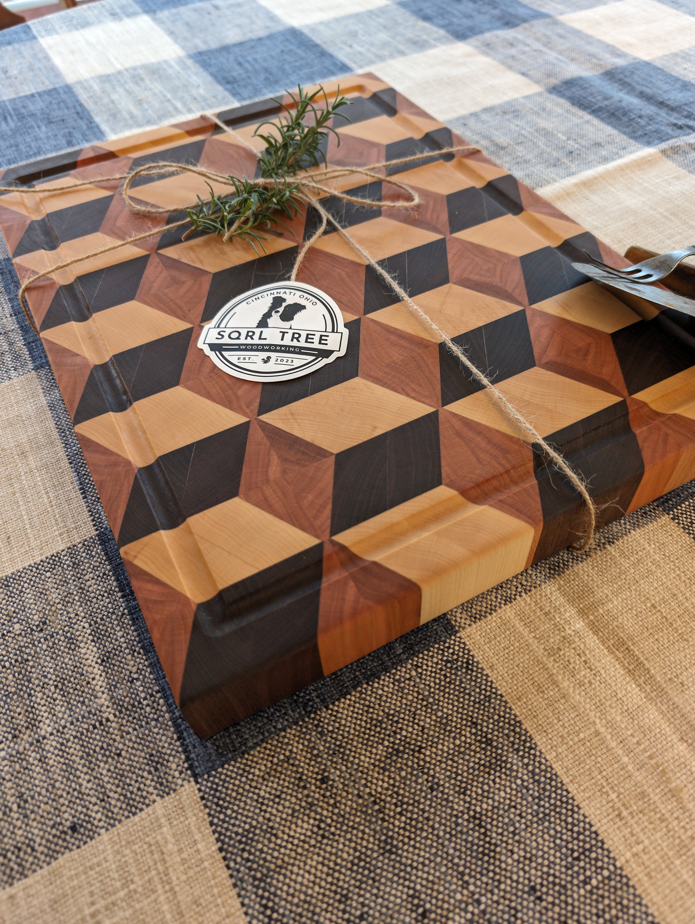 3D Cube Cutting Board - Etsy