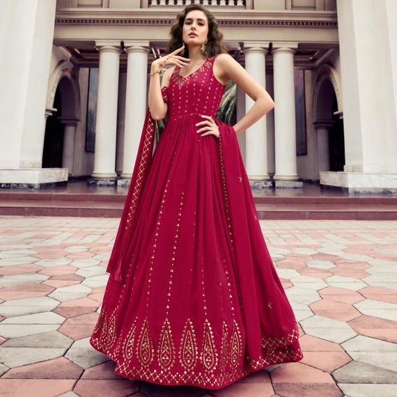 hot pink dress designer Georgette Gown With Thread and Sequins Embroidery on Silk Crepe Inner Bridal gown 尺寸:6 Drawers Double Dresser Clover Corinne & Nathan - tie events