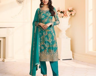 Cautivador shalwar kameez verde azulado con dupatta de Swarovski: traje salwar de boda indio pakistaní con bordado floral