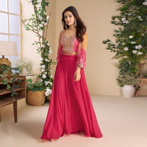 Turkoois-roze zijden palazzo-kostuum: handgeborduurde georgette crop top