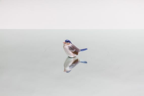 ロイヤルコペンハーゲン　磁器　鳥の置物 ロイヤルコペンハーゲン磁器の鳥の置物：手描きのヴィンテージスズメの