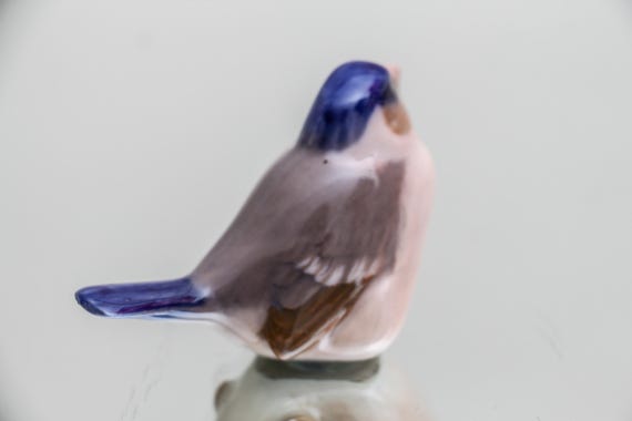 ロイヤルコペンハーゲン磁器の鳥の置物：手描きのヴィンテージスズメの