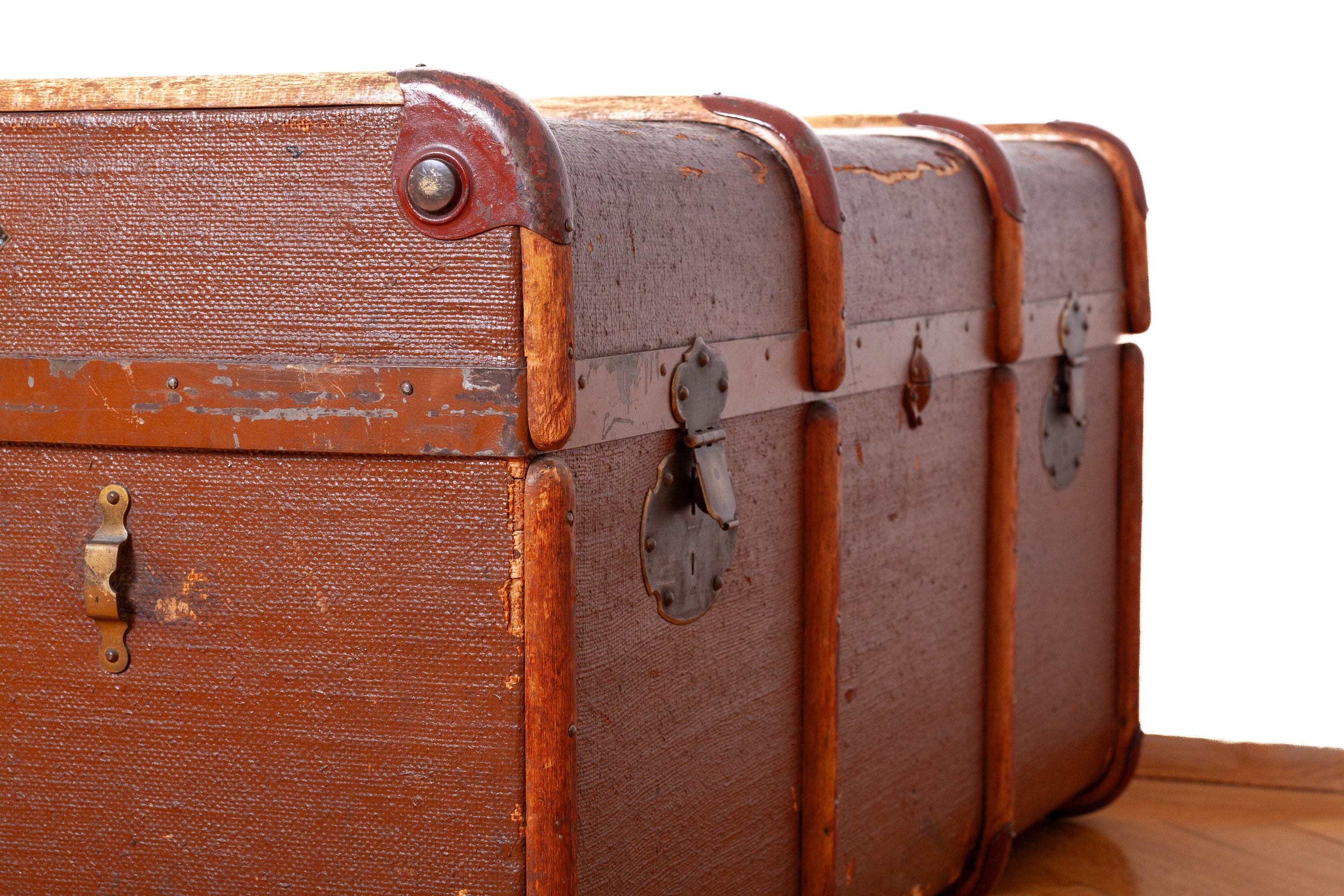 トランク　ビンテージ Antique Travel Trunk: 1920s Wicker Suitcase, Moritz Mädler - Etsy