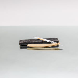 Antique Straight Razor with Jugendstil Case – Vintage Razor with Böhlerstahl Blade, Collectible Shaving Tool, antique barbershop decor