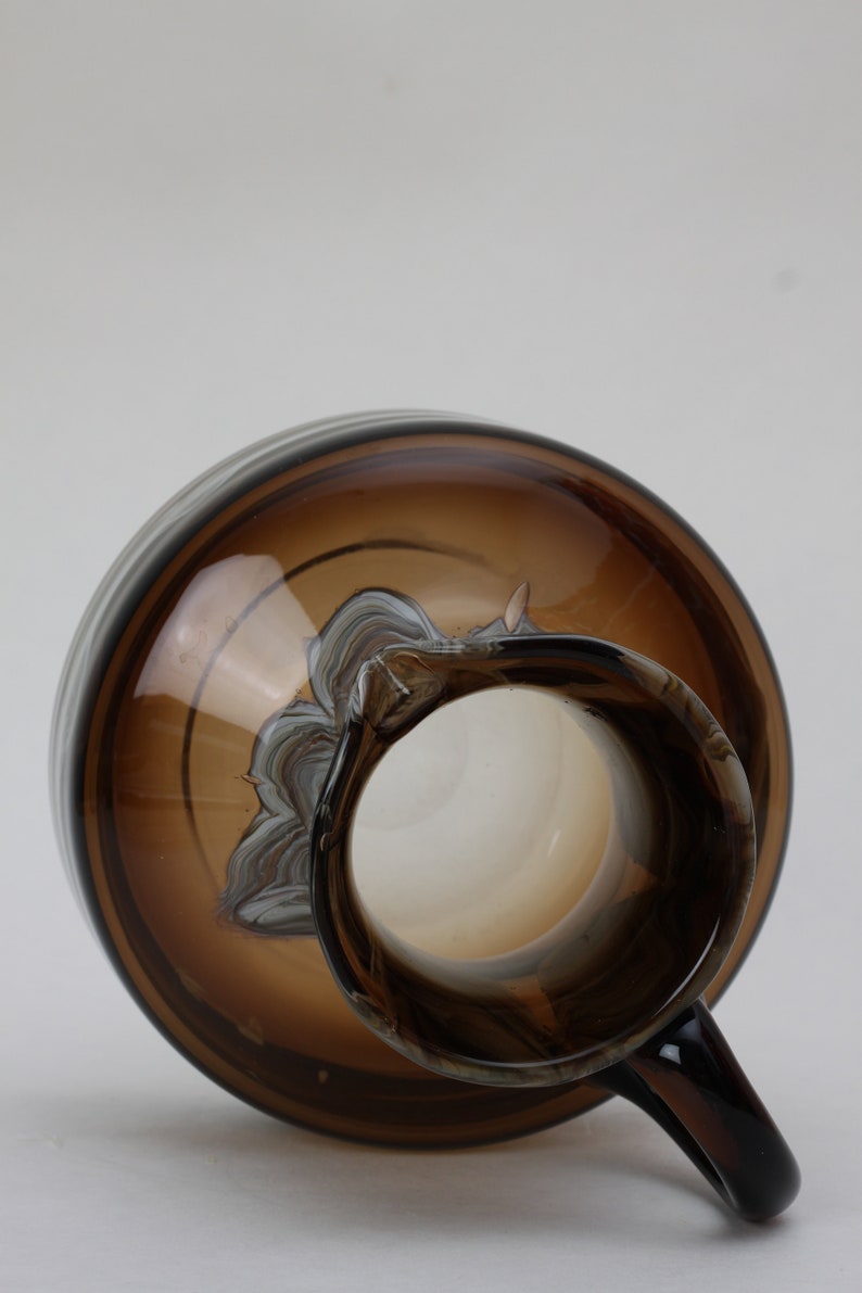 Rauchglas Krug aus den 1970er 80er Jahren, im Murano Stil, Henkelkanne aus handgefertigtem Glas