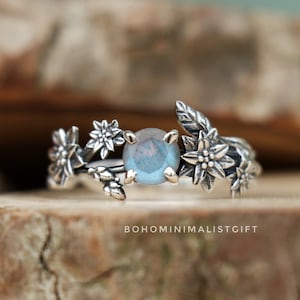Silver Floral Branch Ring, Natural Labradorite Ring, 925 Sterling Silver Ring, Handmade Artisan Ring, Nature Inspired Ring, Anniversary Gift