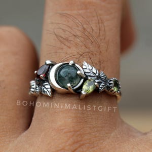 Moss Agate Crescent Moon Ring, Sterling Silver Leaves Band, Handmade Boho Jewelry