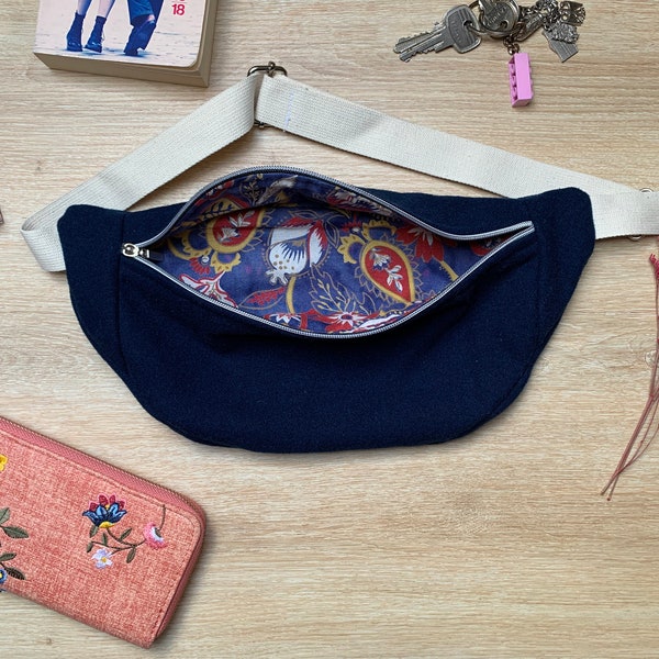 Sac Banane / Lainage bleue - Tissus upcyclés