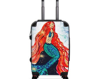 Valise sirène rousse | Bagagerie Ocean Art, équipement de voyage fantastique