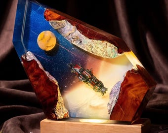 The Expanse Rocinante Ship, The Expanse Rocinante Resin Lamp, Sci Fi Space Decor, Starship Collector Gift, christmas gift ideas