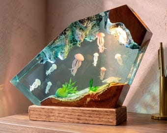 Glowing Jellyfish Resin Lamp, Deep Sea Ocean Night LightTurtle Family Coral Reef Decor, Marine Life Lamp, christmas gift for kids